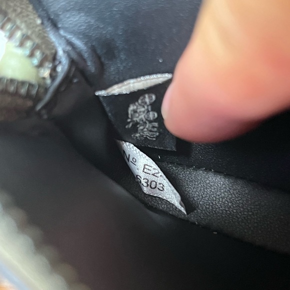 Coach Card Case🎈🎈 - Picture 8 of 9